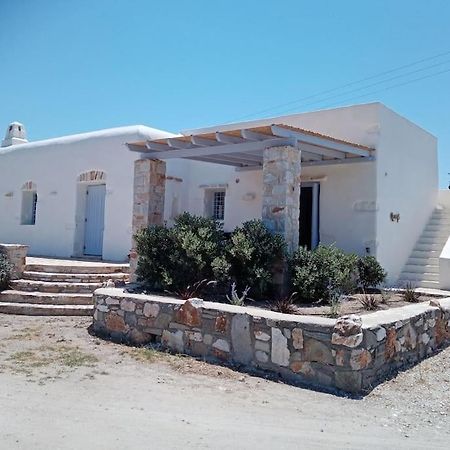 Villa Laugh, On The Limnes Beach Páros 外观 照片