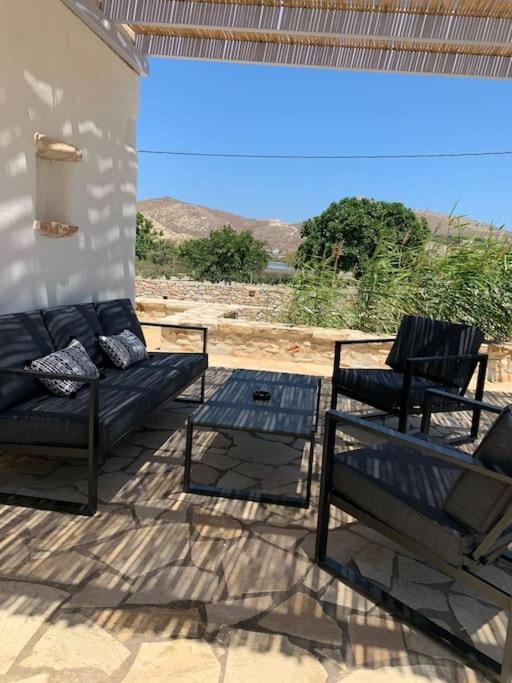 Villa Laugh, On The Limnes Beach Páros 外观 照片